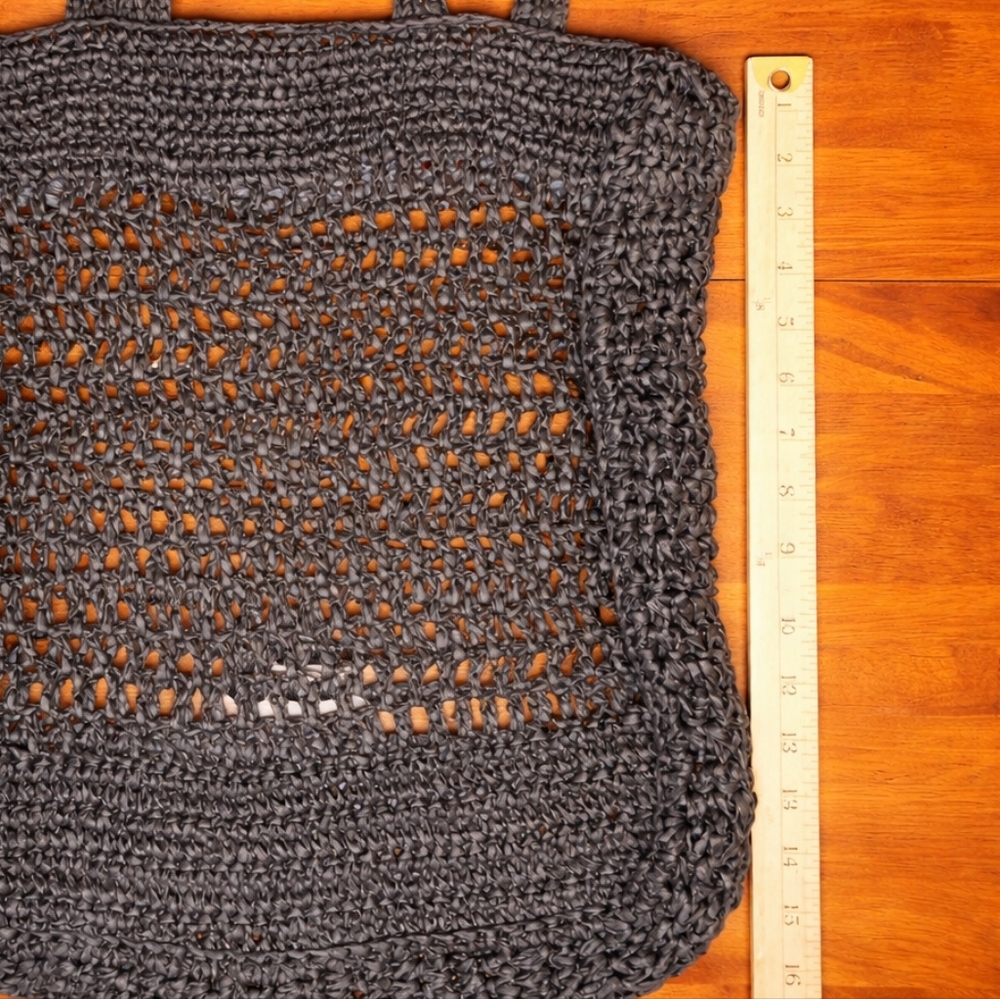 H&M Black Crochet Tote Bag Boho Mesh Beach Shopper Lightweight Summer Minimalist - Picture 4 of 6